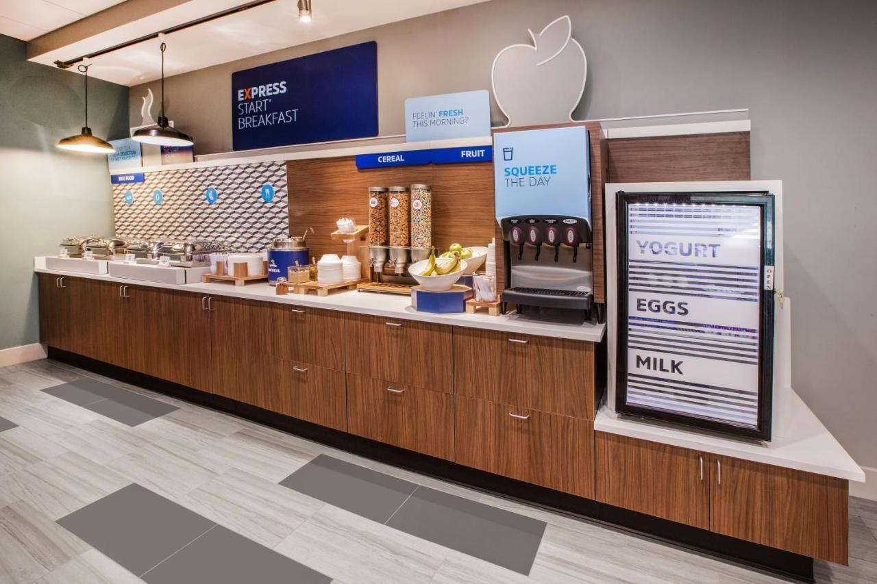 Holiday Inn Express Hotel & Suites Eugene Downtown - University By Ihg Εξωτερικό φωτογραφία